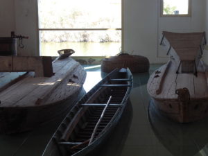 In den am Wasser gelegenen Ausstellungssaal fuhren früher die Boote mit ihrem Fang hinein.