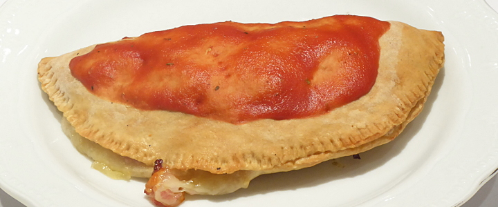 calzone napoletano