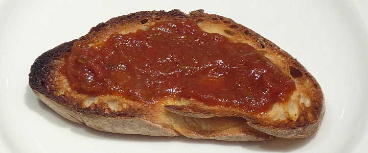 crostini al pesto alla trapanese