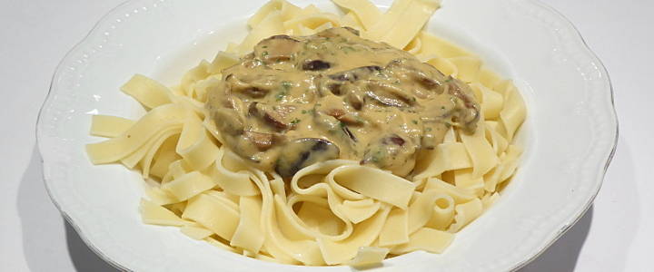 Fettucine ai funghi porcini brodettati