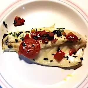 Filetti di branzino in padella