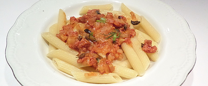 Pasta con finocchio e salsiccia