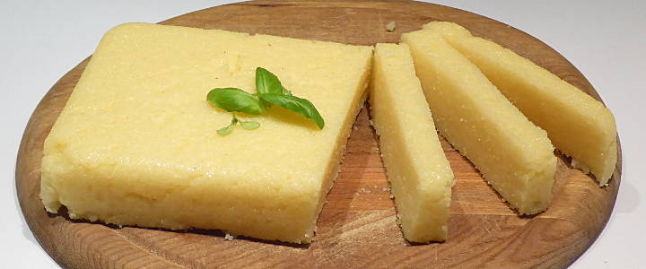 Polenta (Grundrezept)
