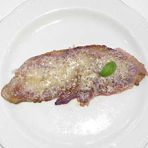 Scaloppine di vitello alla bolognese