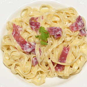 tagliatelle con bresaola