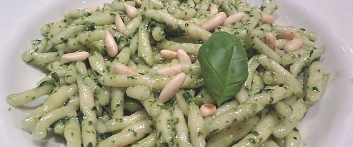 Trofie al pesto alla genevose